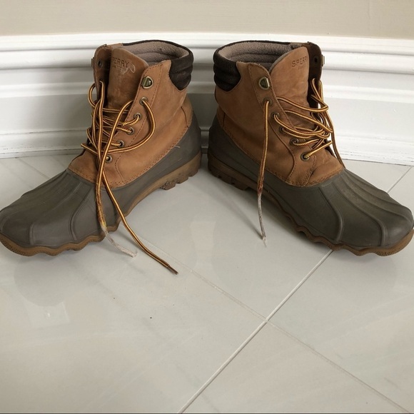 Great Condition Sperry Avenue Tan DuckBoots Size 10 - Picture 5 of 9
